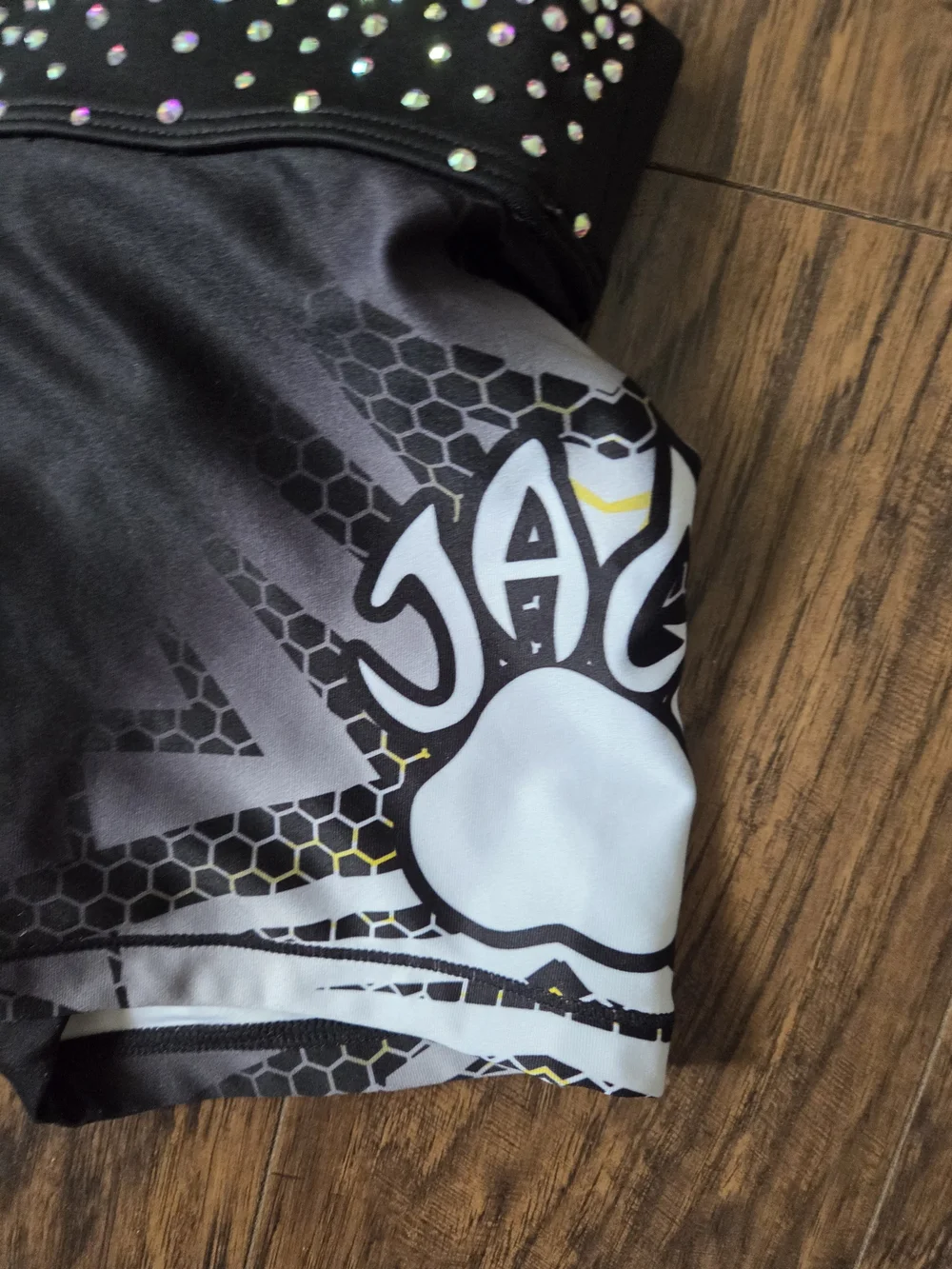 Rebel Athletics Chwer Shorts - Picture 2 of 5